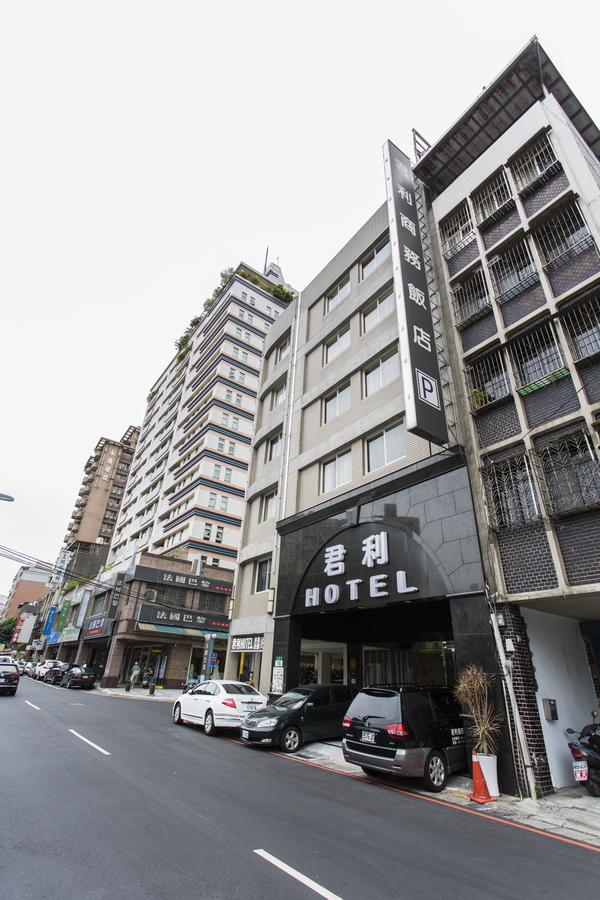 Junli Hotel Banciao Bagian luar foto