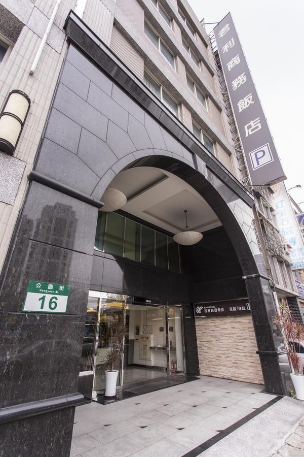 Junli Hotel Banciao Bagian luar foto
